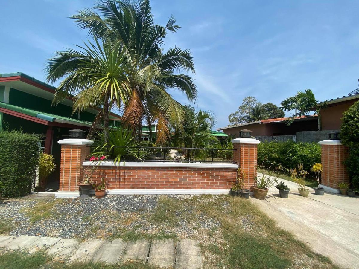 Suntalee House Hotell Nai Yang Beach Eksteriør bilde
