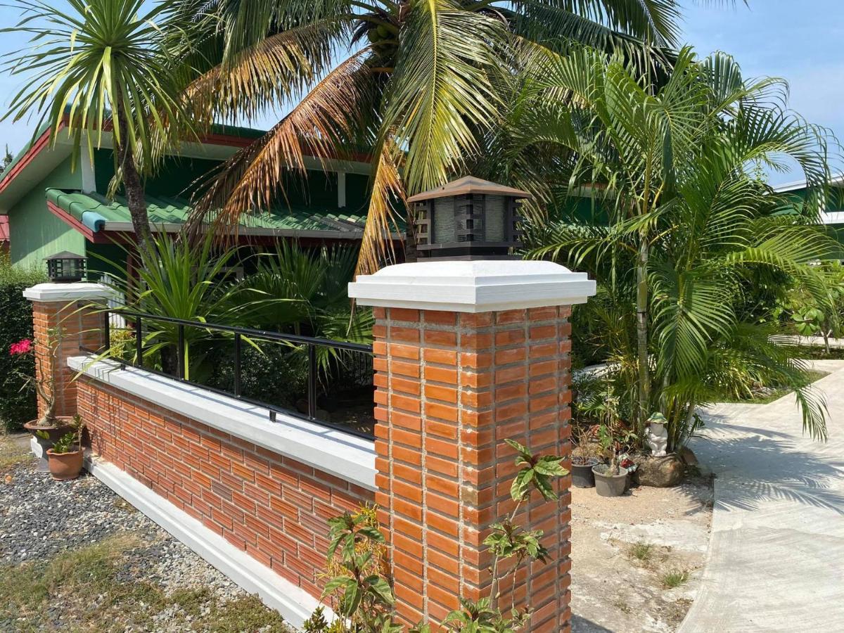 Suntalee House Hotell Nai Yang Beach Eksteriør bilde