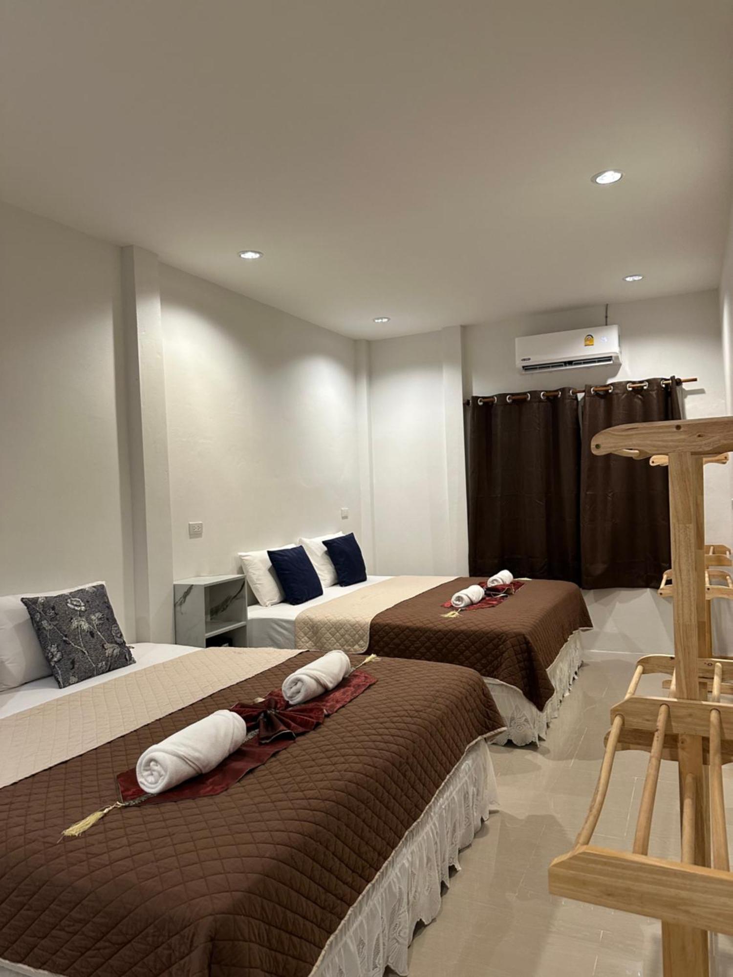 Suntalee House Hotell Nai Yang Beach Eksteriør bilde