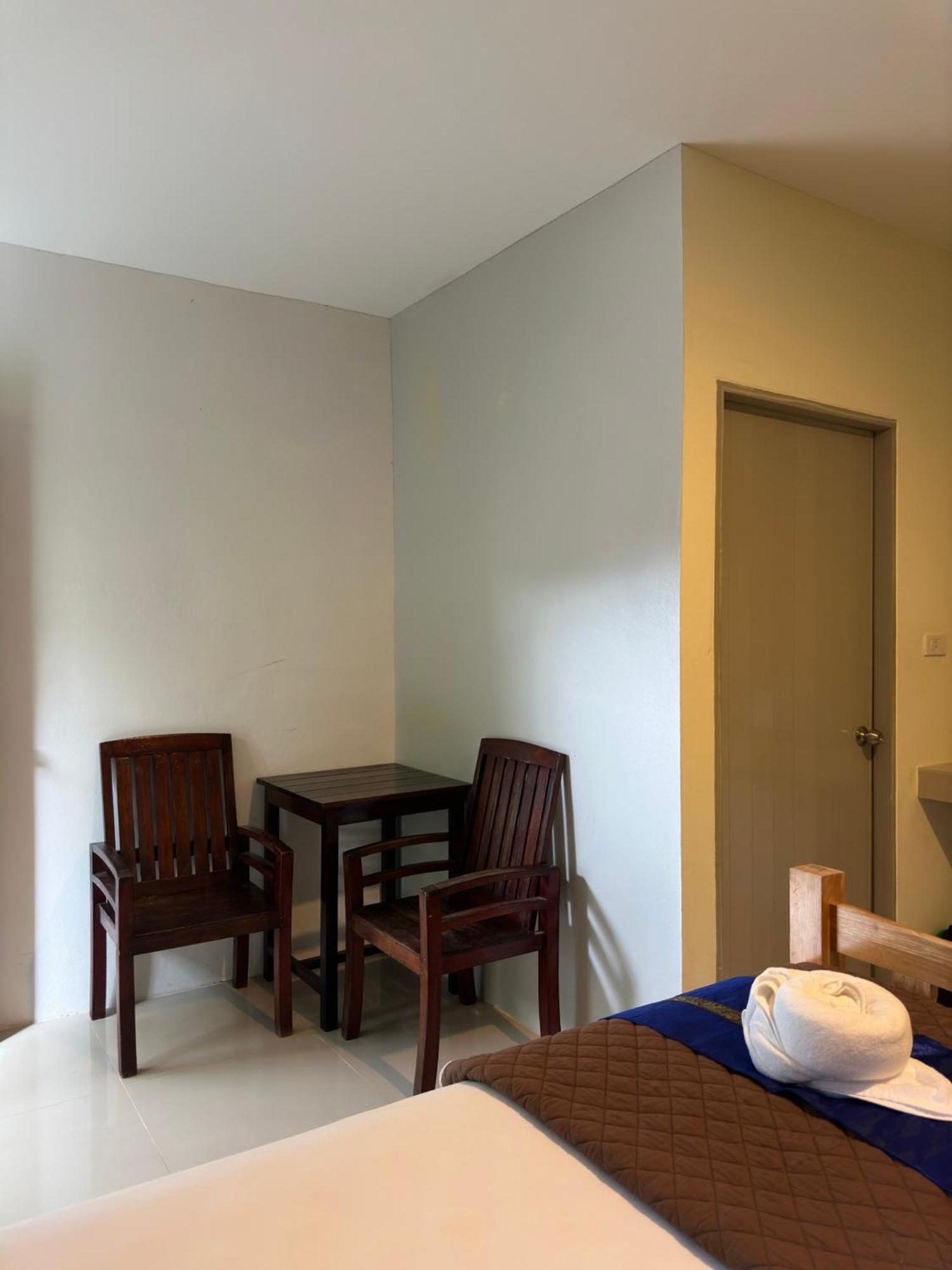 Suntalee House Hotell Nai Yang Beach Eksteriør bilde