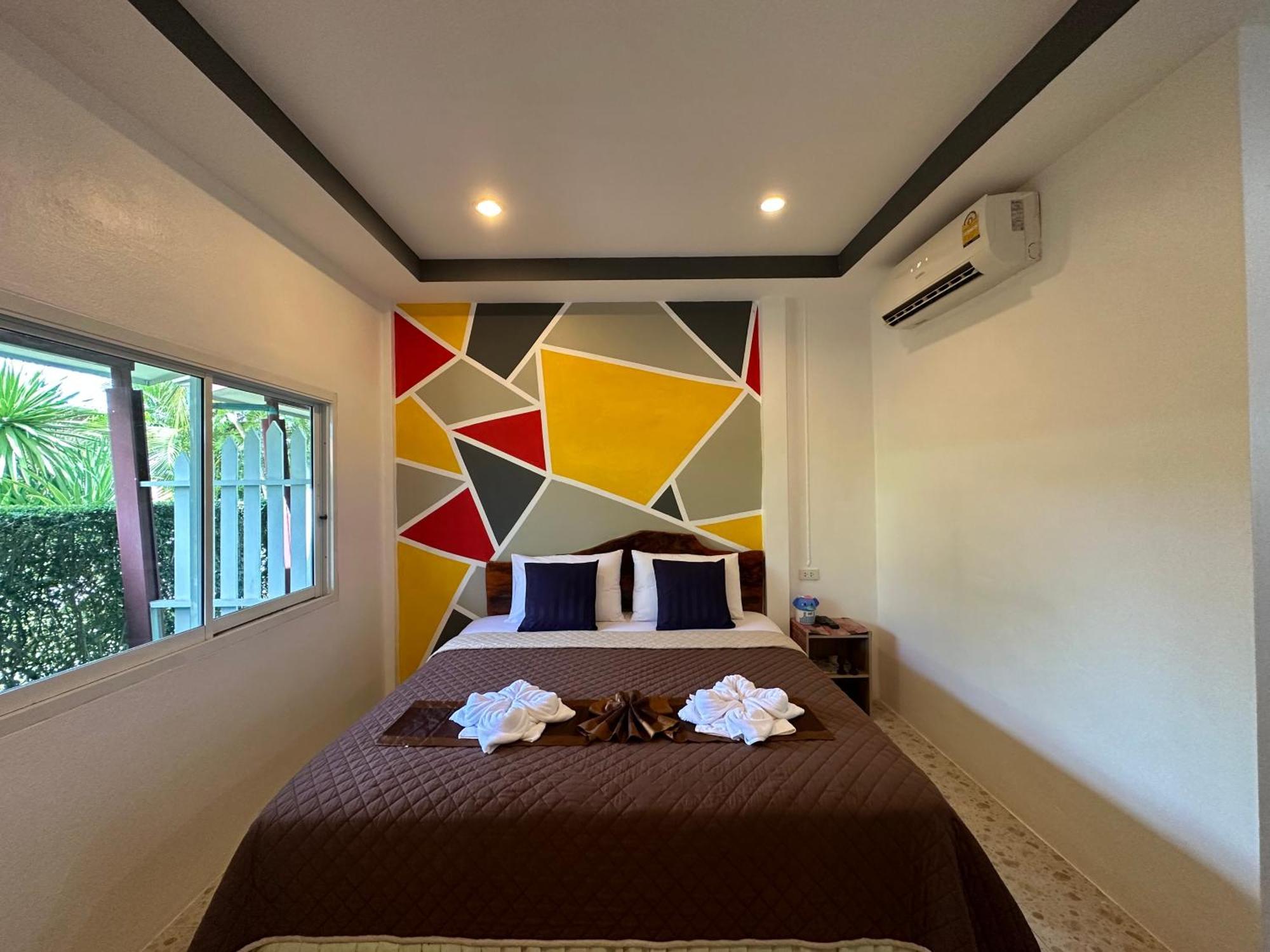 Suntalee House Hotell Nai Yang Beach Eksteriør bilde