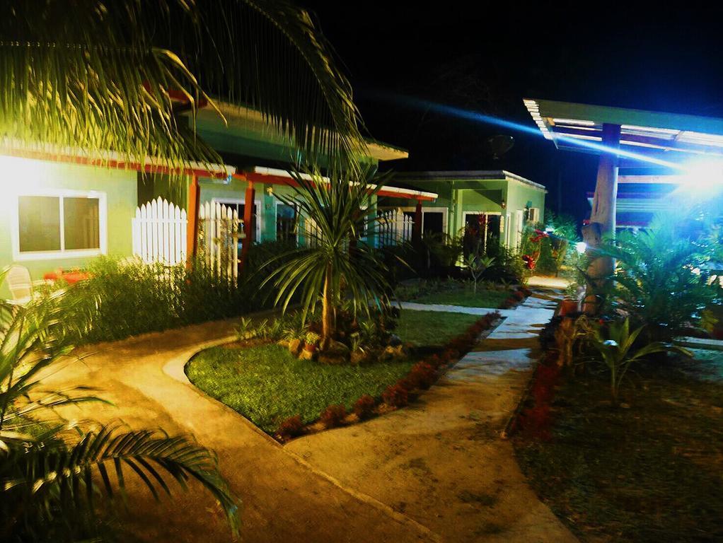 Suntalee House Hotell Nai Yang Beach Eksteriør bilde