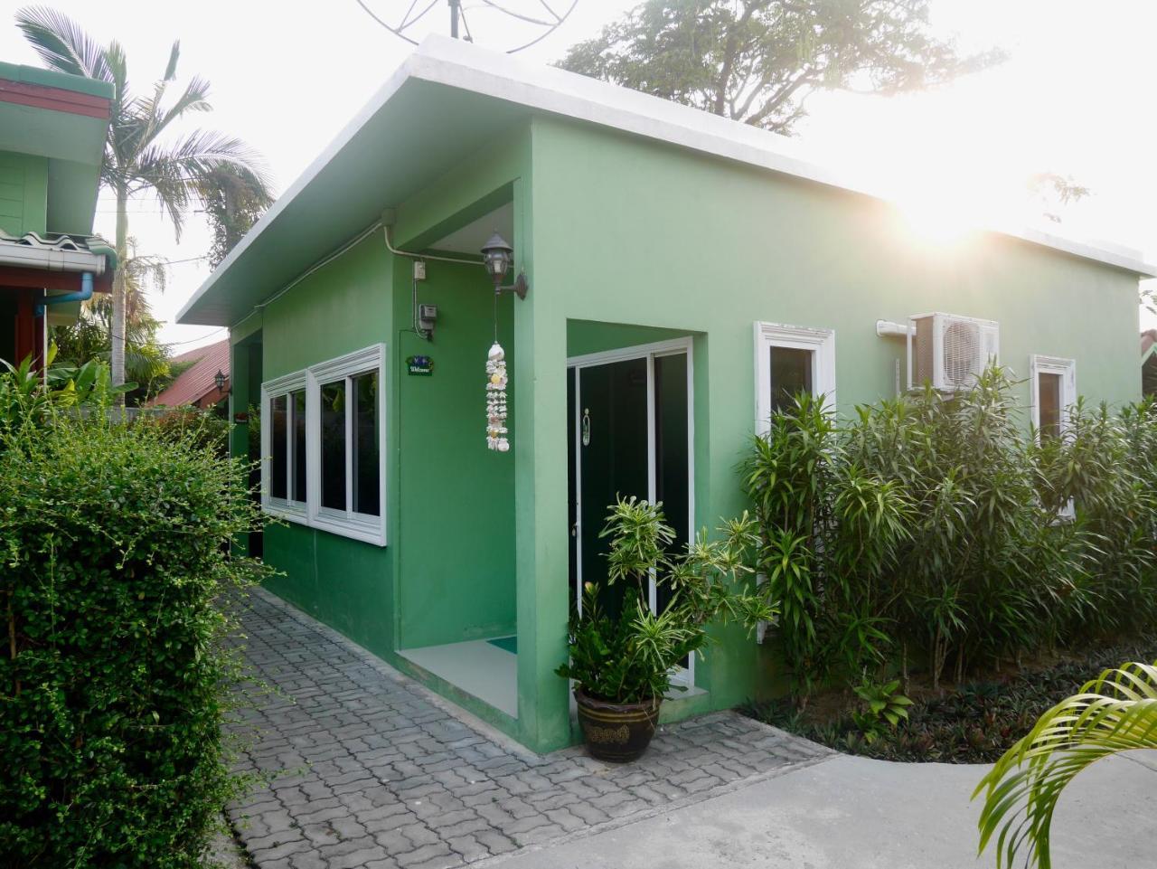 Suntalee House Hotell Nai Yang Beach Eksteriør bilde